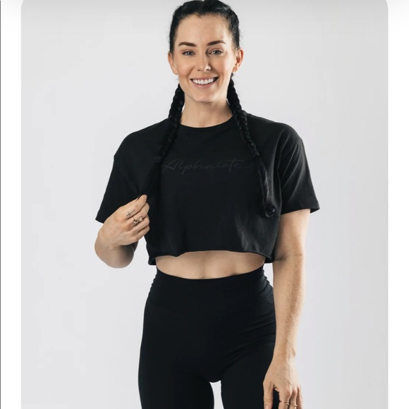 Alphalete Tops - Alphalete Cropped Shirt